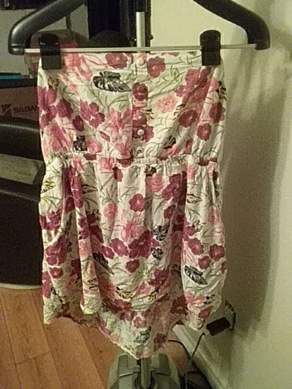 Torrid Pink Floral Strapless Top 2